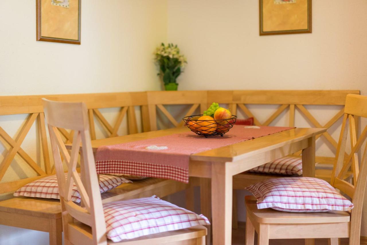 Apartment Cafe Christlessee *